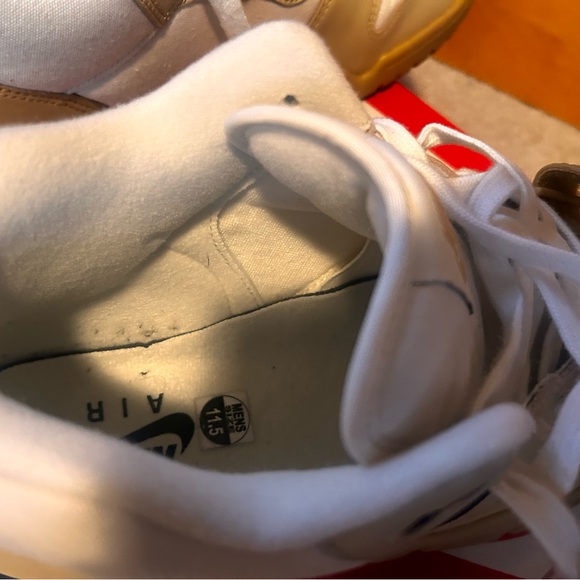 Nike Tech Hera "Monarch/Light Bone/Sail/Black" Men's Shoe - Picture 4 of 11